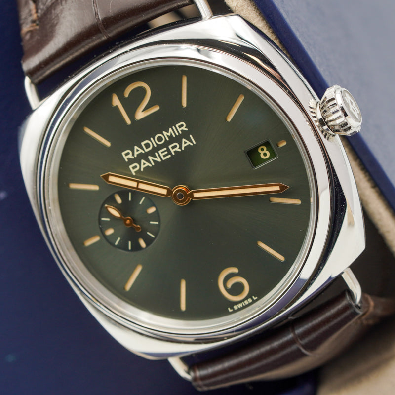 SOLD 9 18 23 Panerai Radiomir Quaratana PAM01386 Green Dial