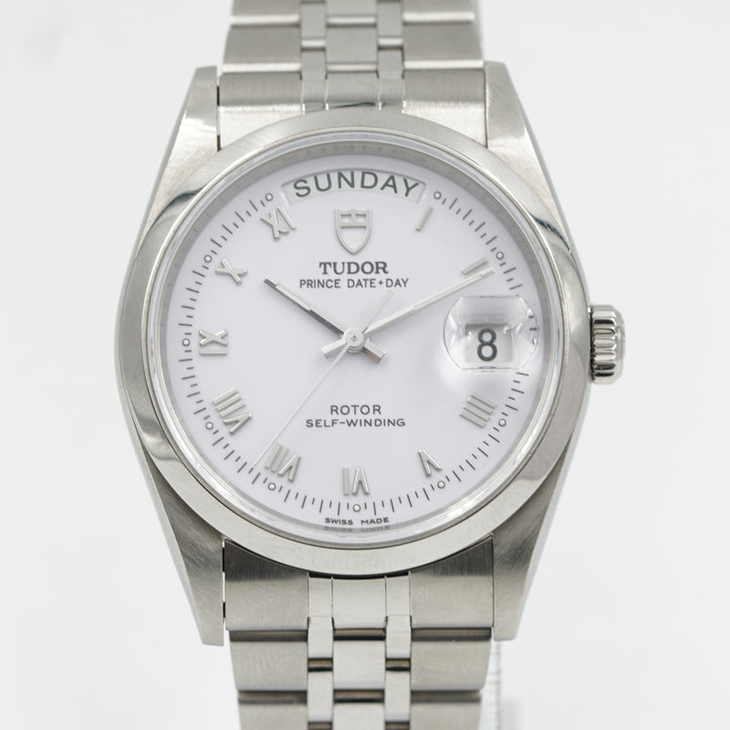 Tudor day hotsell date 76200