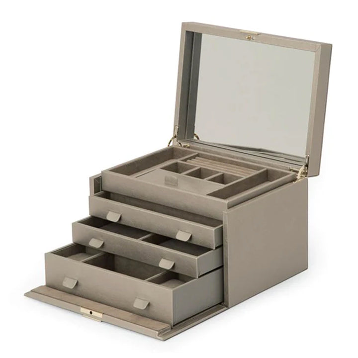 Wolf London jewelry box good